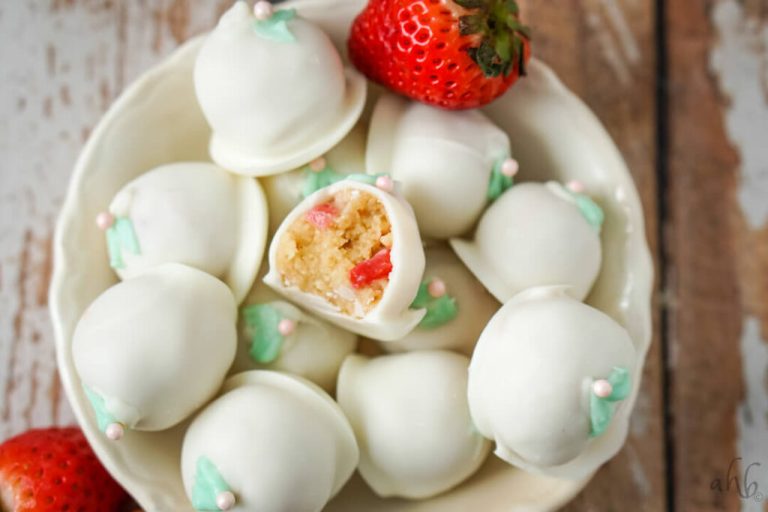 Strawberry Cheesecake Truffle Bombs Recipe